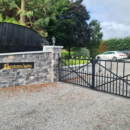 Dunderry Lodge Self Catering Family Lodges Navan Exterior photo