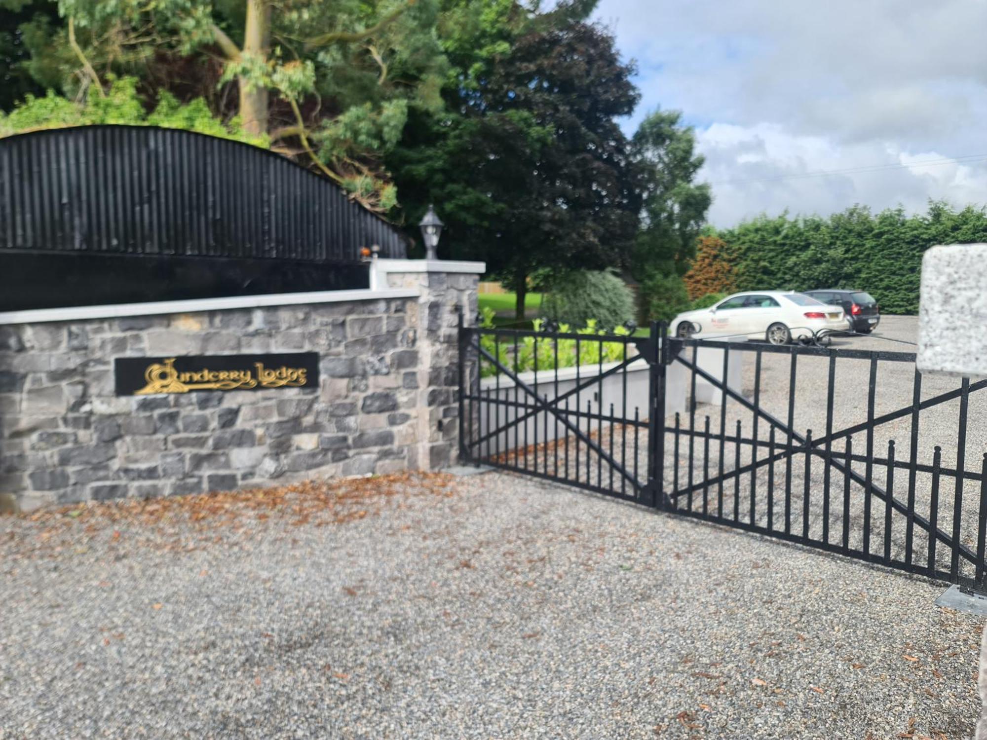 Dunderry Self Catering Family Apartment Navan