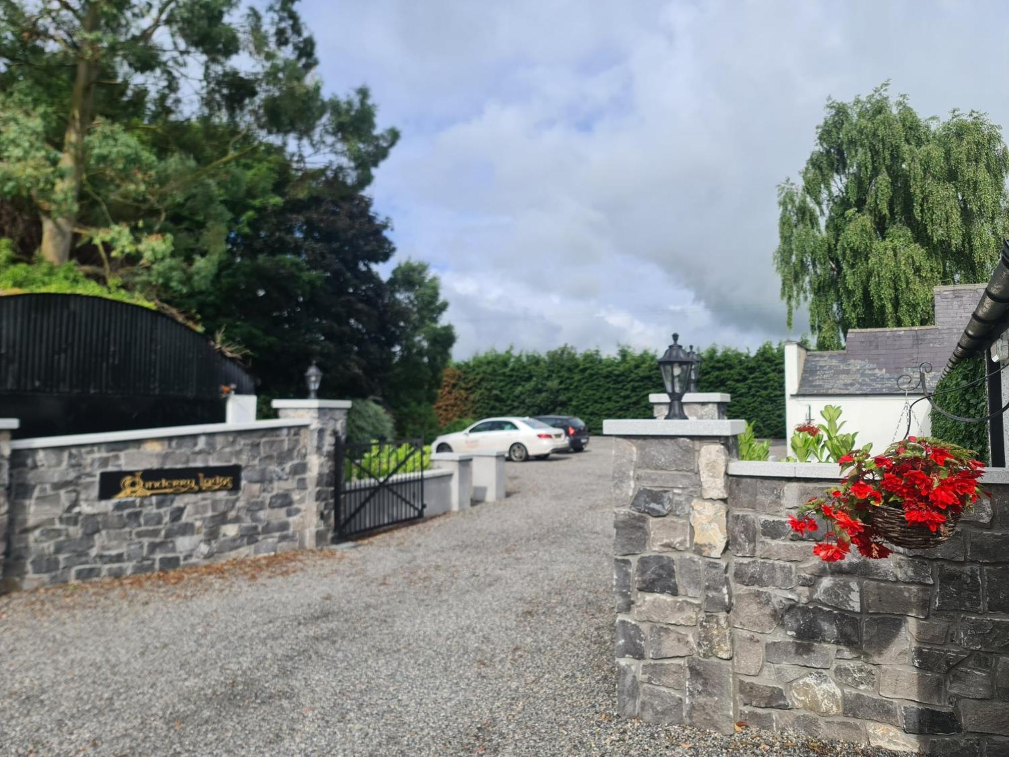 Apartment Dunderry Self Catering Family